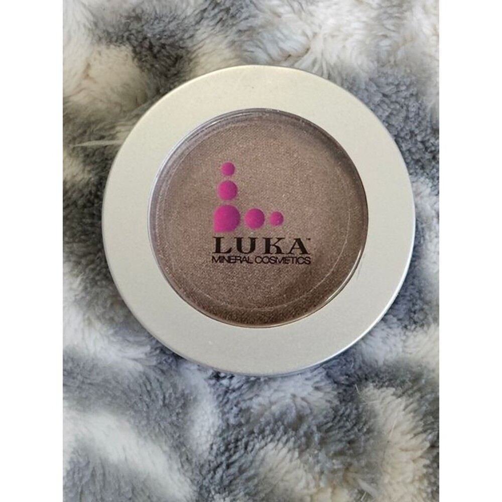 Luka Mineral Cosmetics Mineral Eye Shadow Majorca New